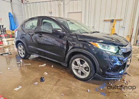 2019 Honda Hr-V Lx z USA, uszkodzony, nr VIN 3CZRU6H37KG700233